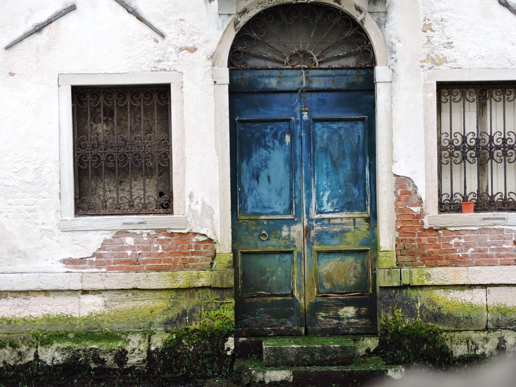 Venice Blue Door